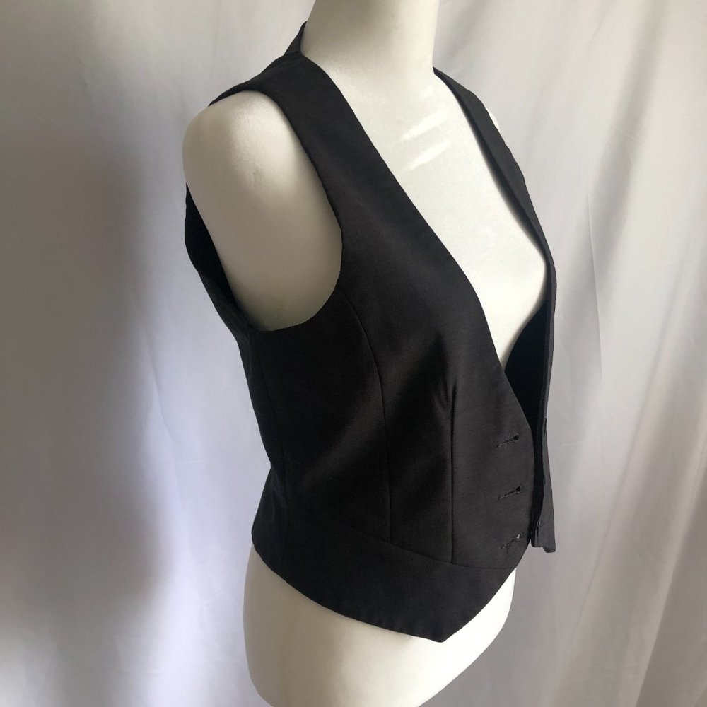 Tristan & Iseut Women's Petite Size Vest